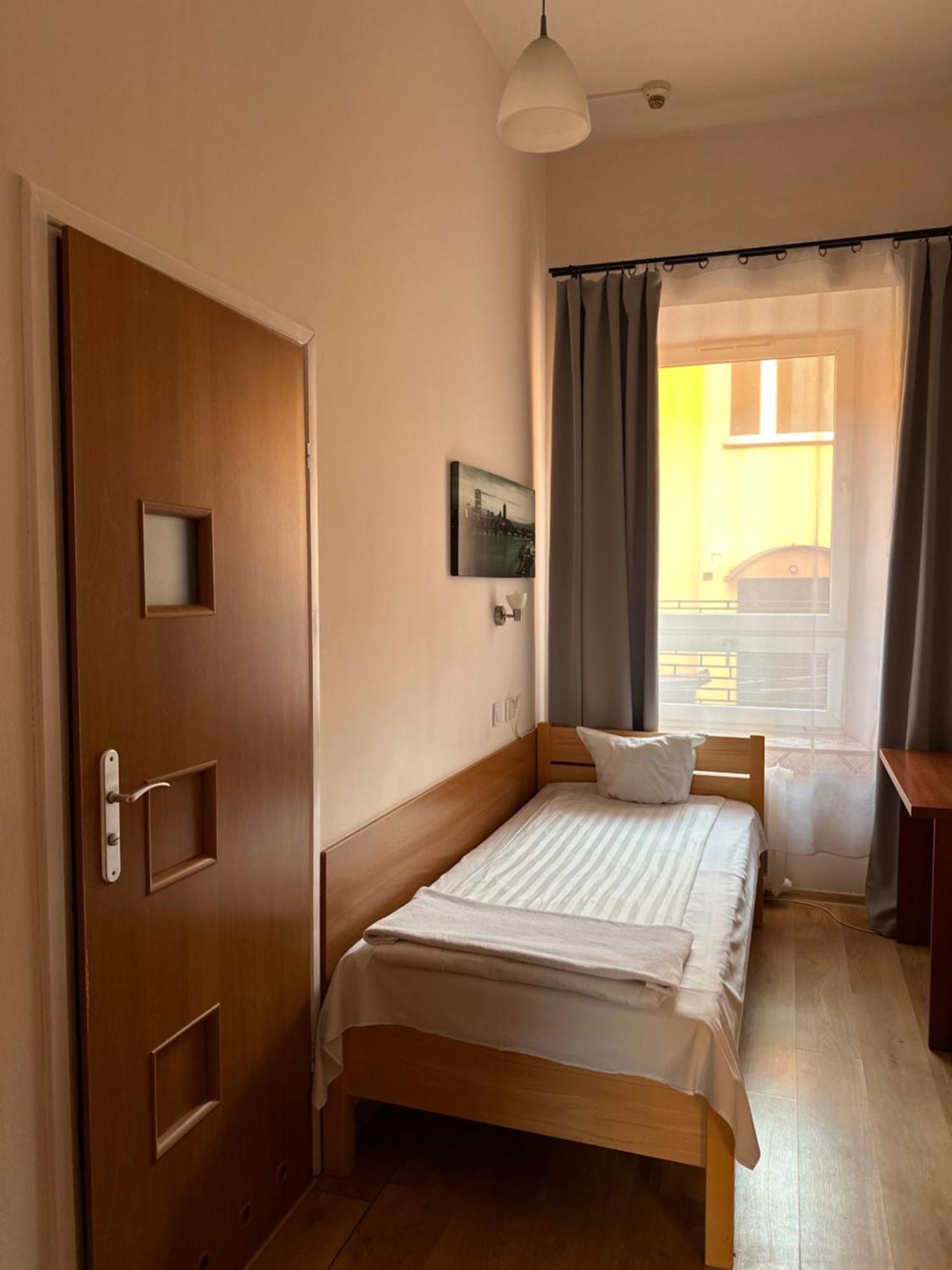Hotel Haga Czestochowa Luaran gambar