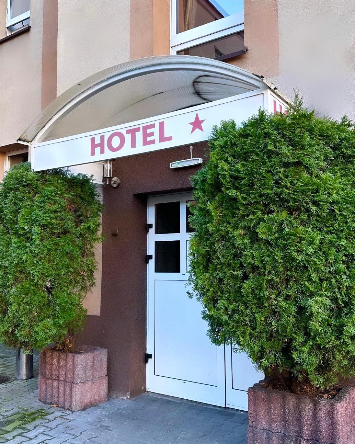Hotel Haga Czestochowa Luaran gambar